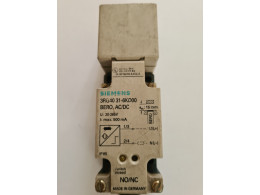 Siemens 3RG40 31-6KD00. Індуктивний датчик. Вживаний