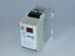Частотний перетворювач LENZE, 1.1 кВт, 3-фазний, ESMD112L4TXA. Новий