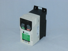 Частотний перетворювач NIDEC, 0.75 кВт, 1-фазний, M200-012 00042. Новий