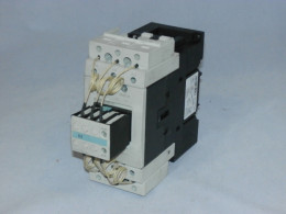 Контактор для установки компенсації реактивної потужності SIEMENS, 50kVAr, 3RT1646-1AP01. Вживаний