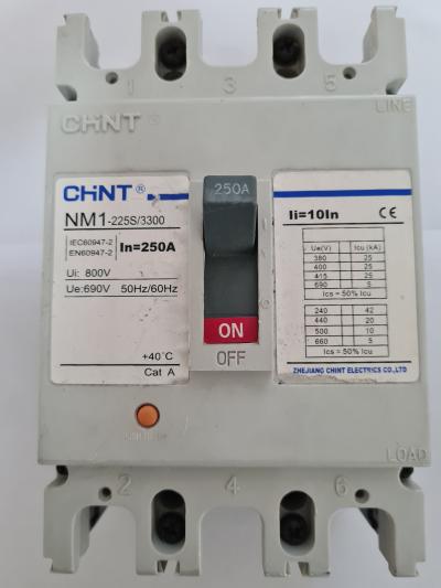 CHINT NM1-225S/3300. Автоматичний вимикач. Вживаний
