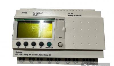 Schneider Zelio SR3 B261BD. The controller. Used.
