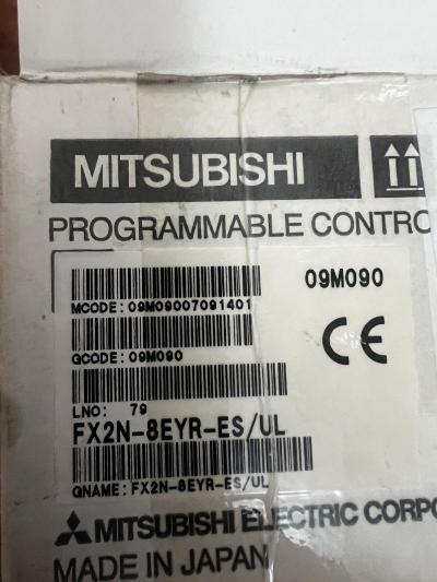 Mitsubishi FX2N-8EYR-ES/UL. Контролер. Новий