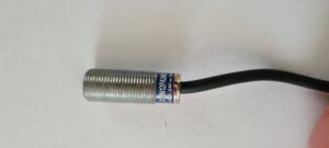 Telemecanique XS1N12PA340. Індуктивний датчик близькості. Вживаний