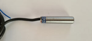 Telemecanique XS1M12PA370. Індуктивний датчик близькості. Вживаний