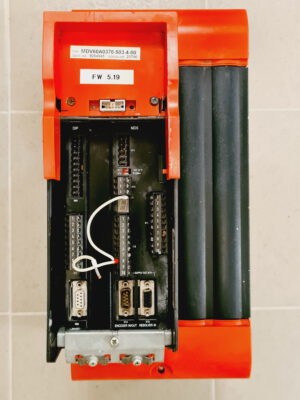 SEW Eurodrive MDX60A0300-503-4-00. Сервопривід на 30кВт 3-ох фазний. Вживаний