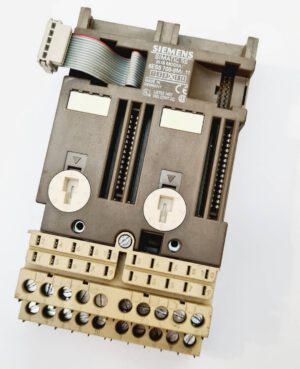 Siemens 6ES5 700-8MA11. Шинний модуль. Вживаний