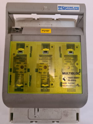 Multibloc IEC/EN 60947. Вимикач з блоком запобіжників на 160А. Вживаний