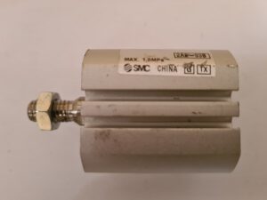 SMC CD55B20-5M. Пневмоциліндр. Вживаний