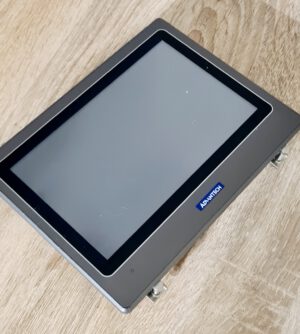 ADVANTECH WOP-2070T-N2AE. Панель оператора. Вживаний