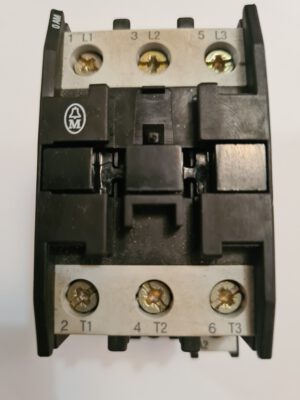 Moller  DIL0AM. Контактор на 11кВт з котушкою 220В. Вживаний