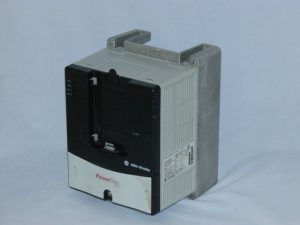 Трифазний частотний перетворювач (1,5 кВт) серії PowerFlex 70, Allen-Bradley 20A C 5P0A 0 AYNANNN (без панелі управління)