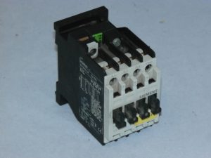 Контактор SIEMENS, 4кВт, 3TF3010-0A. Вживаний