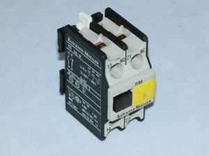 Доп. контакти для контактора MOELLER, 1NO+1NC, 11DILM. Вживаний