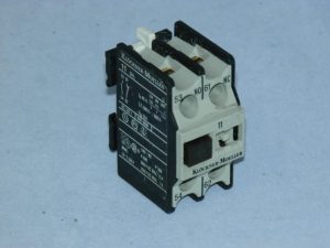 Доп. контакти для контактора MOELLER, 1NO+1NC, 11DIL. Вживаний