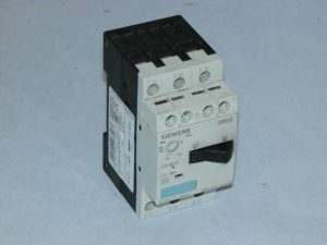 Автомат захисту двигуна SIEMENS, 2.8-4А, 3RV1011-1EA10. Вживаний