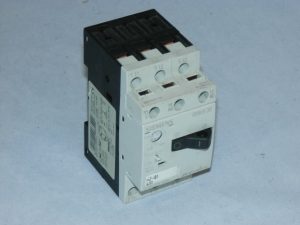 Автомат захисту двигуна SIEMENS, 5.5-8А, 3RV1011-1HA10. Вживаний