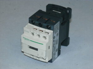 Контактор SCHNEIDER, 5.5кВт, LC1D12F7. Новий.