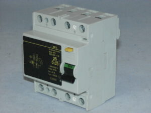 Диф. автомат AEG, ELFA VFI 25/003-4K. Вживаний.
