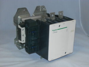 Контактор SCHNEIDER, 200кВт, LC1F400 TESYS. Вживаний.