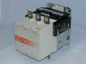 Контактор LOVATO, 140кВт, B250. Вживаний.
