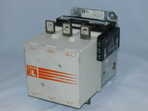 Контактор LOVATO, 170кВт, B310. Вживаний.