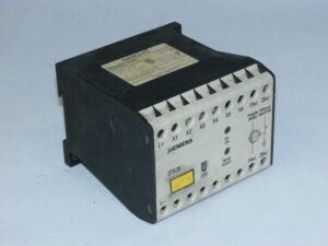 Реле безпеки SIEMENS, 3TK2802-0DB4. Вживаний