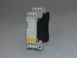 Реле безпеки SIEMENS, 3TK2841-1BB40. Вживаний
