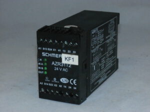 Реле безпеки SCHMERSAL, AZR3112. Вживаний