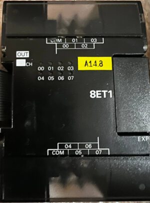Omron CP1W-8ET1. Модуль виходів. Вживаний
