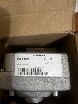 Siemens QRA50M. Контролер горіння. Новий