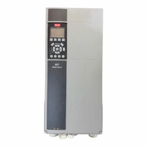 Трифазний частотний перетворювач (18.5 кВт) серії VLT® HVAC Drive FC-102, Danfoss FC-102P18KT4E55H1XGXXOXSXXXXAXBXCXXXXDX (артикул 131L9224)